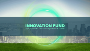 Paisaje de la ciudad con el título de Innovation Fund representando la descarbonización
