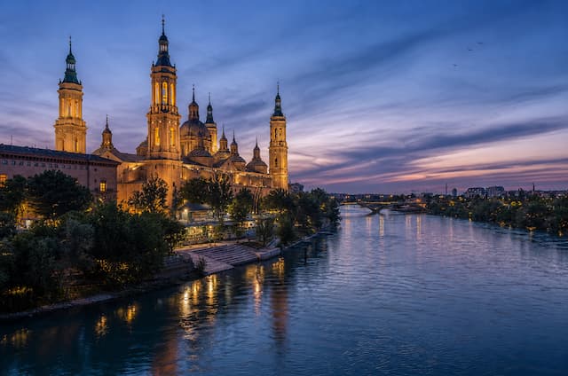 consultora caes zaragoza